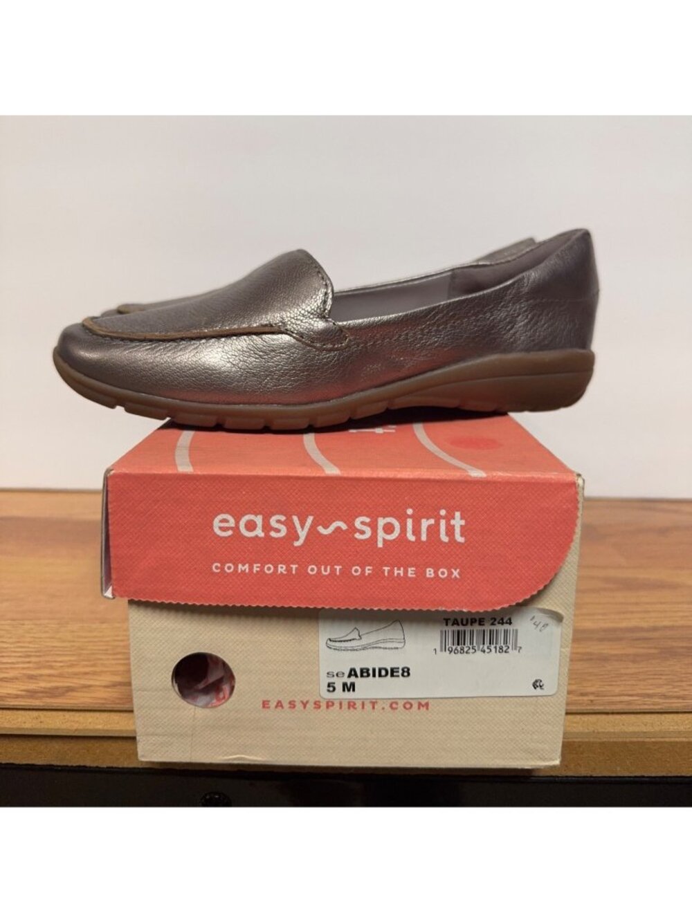 Easy Spirit Abide 8 Womens 5M Taupe Metallic Leather Loafers Slip On New in Box